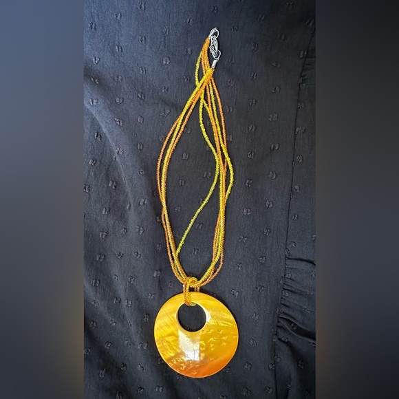 Jewelry | Shell Amber Donut Like Necklace | Poshmark